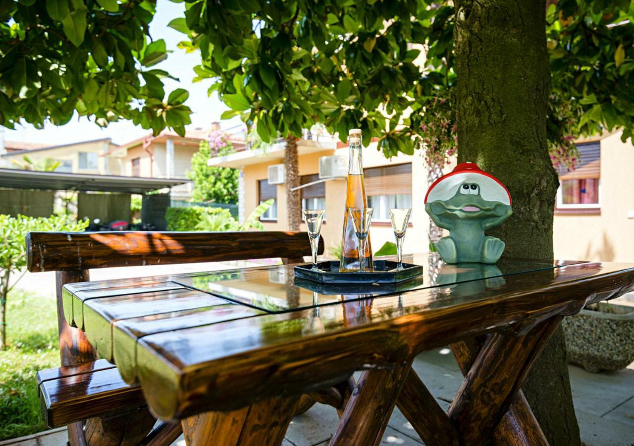 Apartment Dora Umag Exterior photo